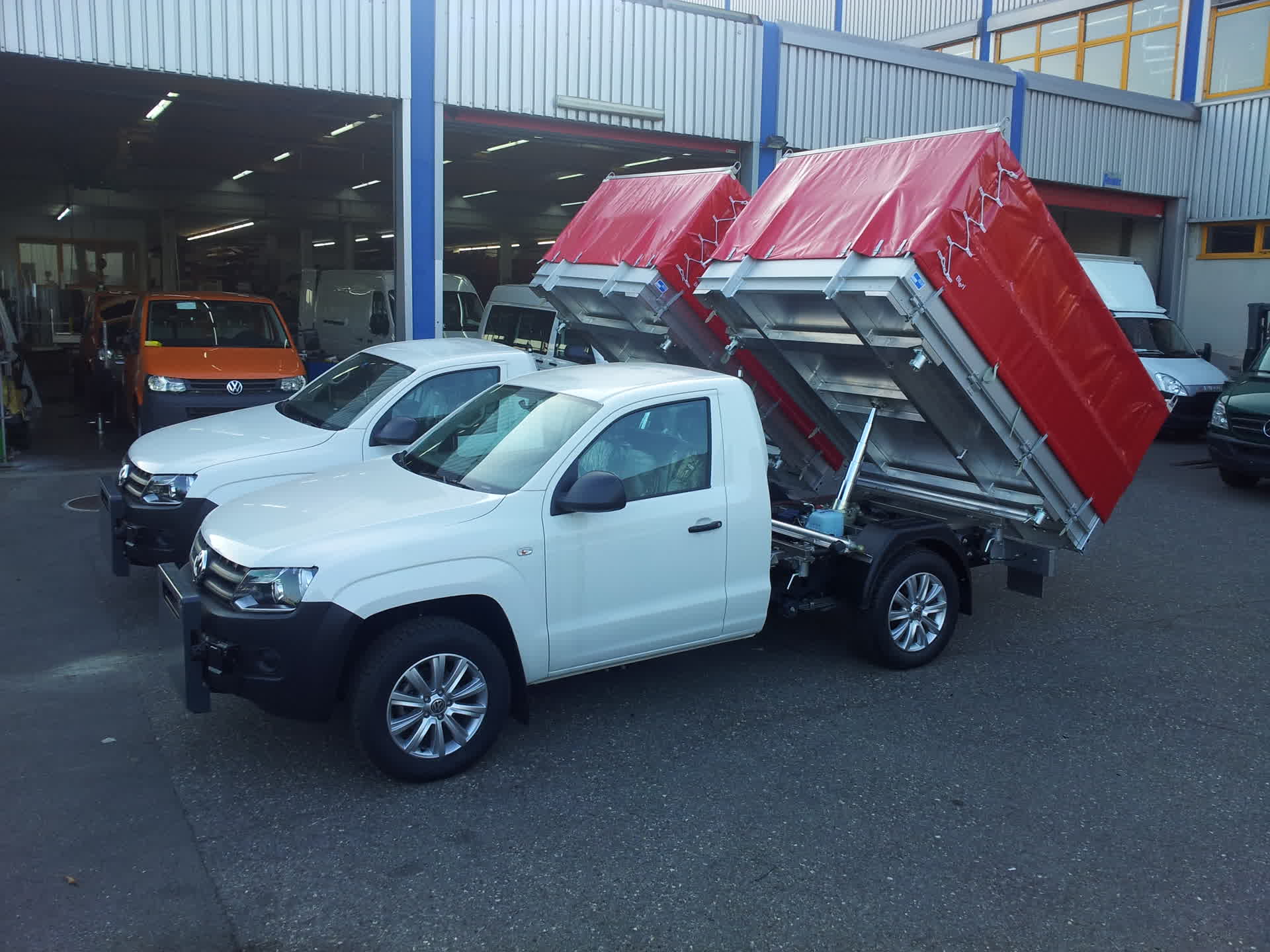 Ponts Basculants Baches Rouges Pickup Carrosserie Sensi